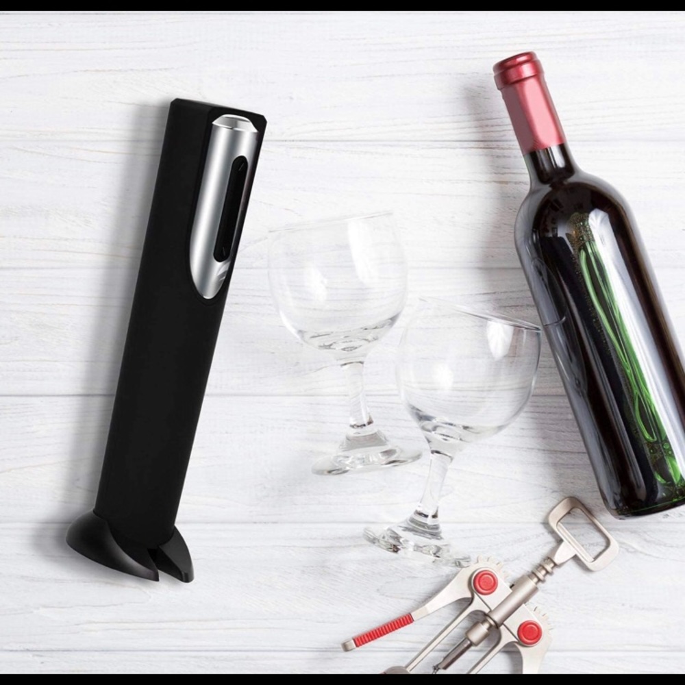 BROOKSTONE WINE OPENER